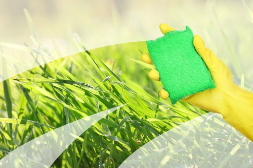 Domestic and commercial carpet cleaning options in E14
