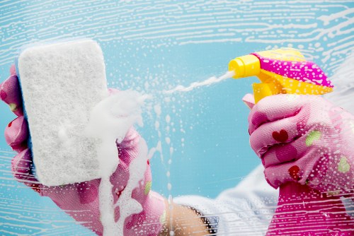 End of tenancy cleaning support for a flat in E14
